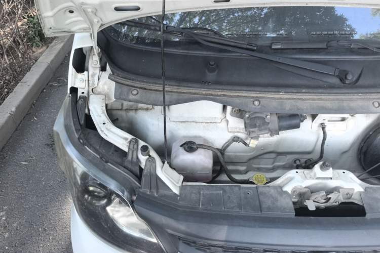 Used CHANGAN KAICHENG Star 5 2021 1.4L Base Van China VI EA14MR Engine Bay Right