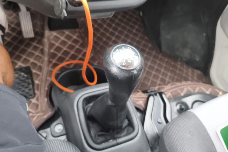 Used CHANGAN KAICHENG Star 5 2021 1.4L Base Model Passenger Vehicle China VI Standard EA14MR Gear Lever