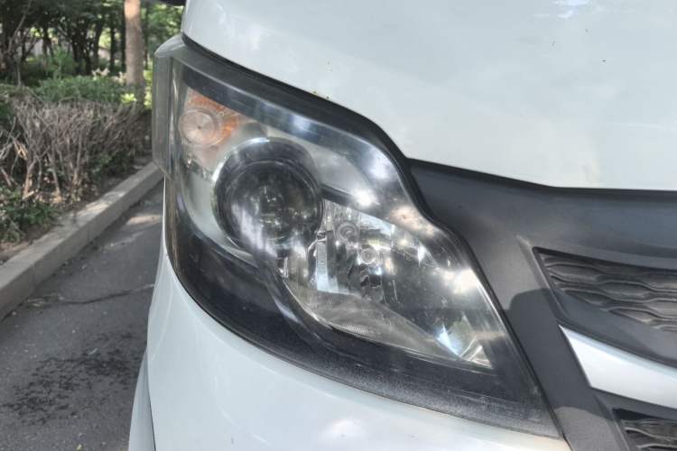 Used CHANGAN KAICHENG Star 5 2021 1.4L Base Van China VI EA14MR Right Front Headlight