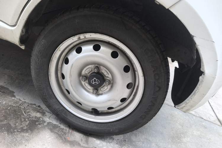 Used CHANGAN KAICHENG Star 5  Right Front Wheel Hub
