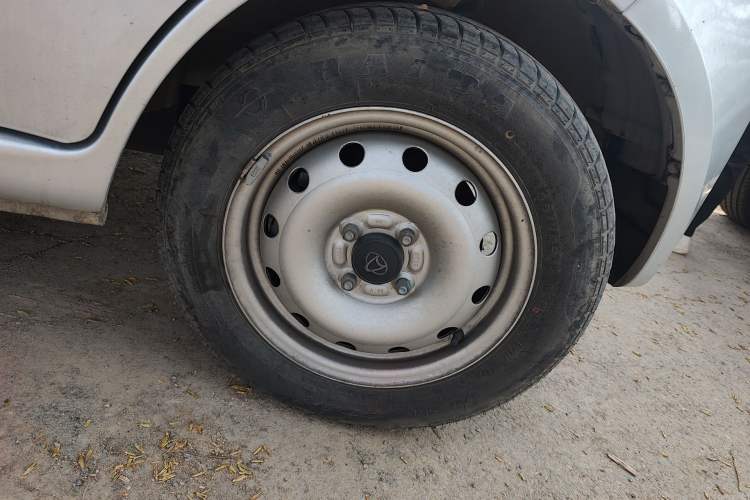 Used CHANGAN KAICHENG Star 5 2022 1.4L Classic Edition Van JL473Q3 Right Front Wheel Hub