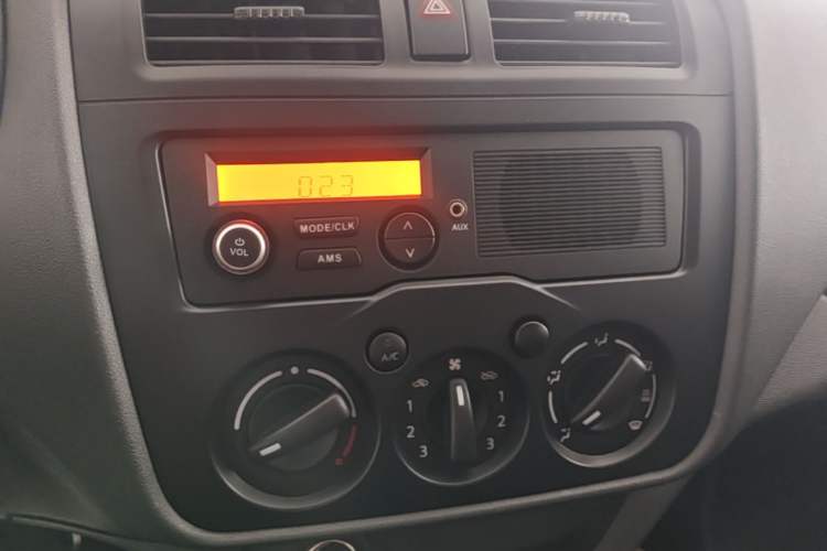 Used CHANGAN KAICHENG Star 5 2022 1.4L Classic Edition Passenger Vehicle JL473Q3 Audio And AC Panel