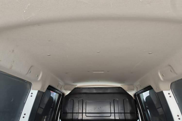 Used CHANGAN KAICHENG Star 5 2022 1.4L Classic Edition Van JL473Q3 Headliner