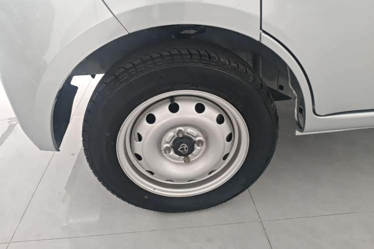 Used CHANGAN KAICHENG Star 5 2022 1.4L Classic Edition Passenger Vehicle JL473Q3 Left Front Wheel Hub