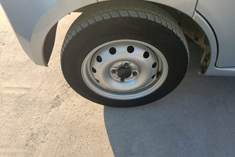 Used CHANGAN KAICHENG Star 5 2022 1.4L Classic Edition Passenger Vehicle JL473Q3 Left Front Wheel Hub