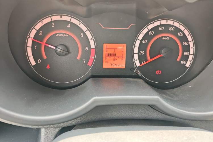 Used CHANGAN KAICHENG Star 5 2022 1.4L Classic Edition Passenger Vehicle JL473Q3 Odometer Close Up