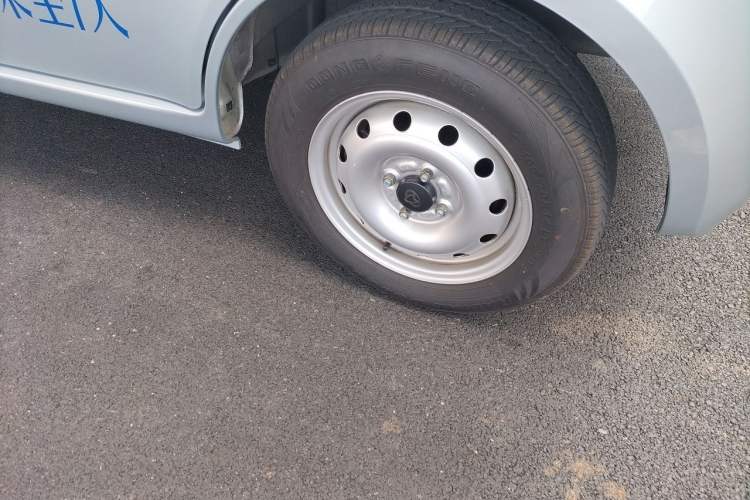 Used CHANGAN KAICHENG Star 5 2022 1.4L Classic Edition Passenger Vehicle JL473Q3 Right Front Wheel Hub