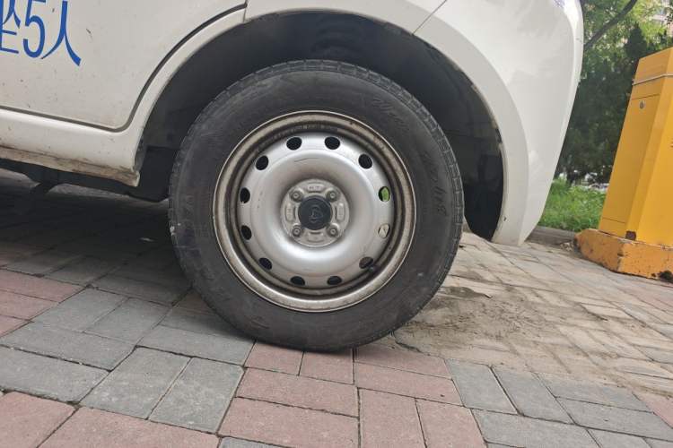 Used CHANGAN KAICHENG Star 5 2022 1.4L Classic Edition Passenger Vehicle JL473Q3 Right Front Wheel Hub
