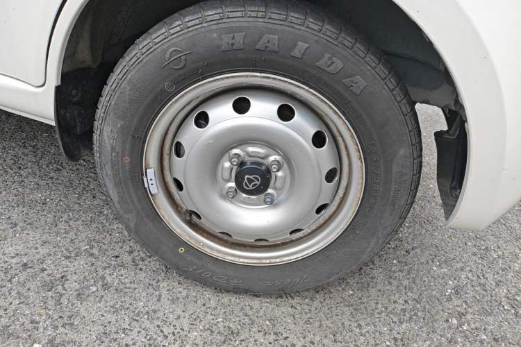 Used CHANGAN KAICHENG Star 5 2022 1.4L Classic Edition Passenger Vehicle JL473Q3 Right Front Wheel Hub