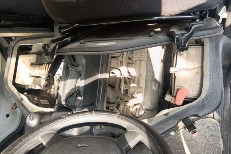 Used CHANGAN KAICHENG Star 5  Engine Bay