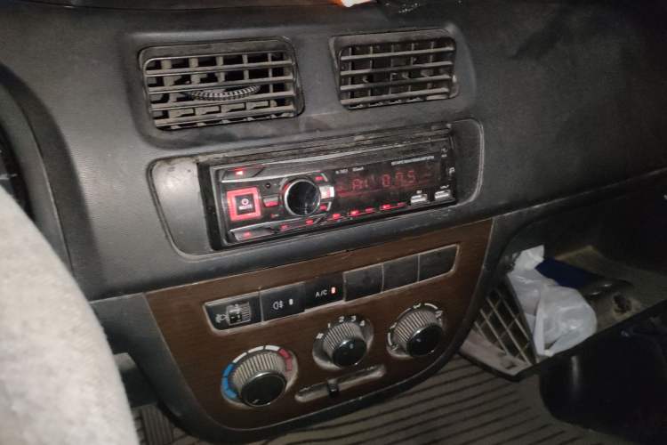 Used CHANGAN KAICHENG Star 7 2014 1.4L Base Version E14V Audio And AC Panel