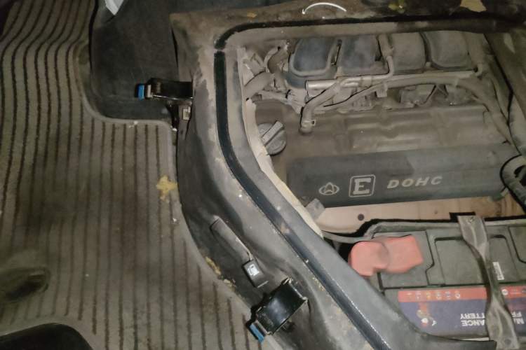 Used CHANGAN KAICHENG Star 7 2014 1.4L Base Version E14V Engine Bay Right
