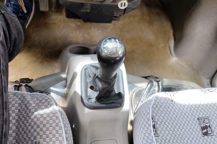 Used CHANGAN KAICHENG Star 7 2014 1.4L Elite Version E14V Gear Lever