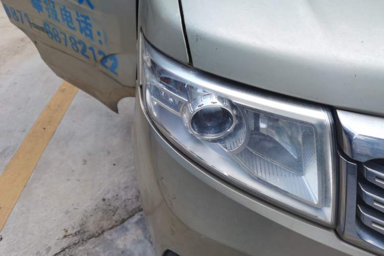 Used CHANGAN KAICHENG Star 7 2014 1.4L Base Version E14V Right Front Headlight