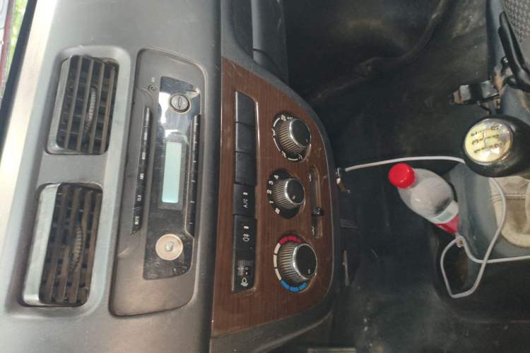 Used CHANGAN KAICHENG Star 7 2014 1.4L Base Version E14V Audio And AC Panel