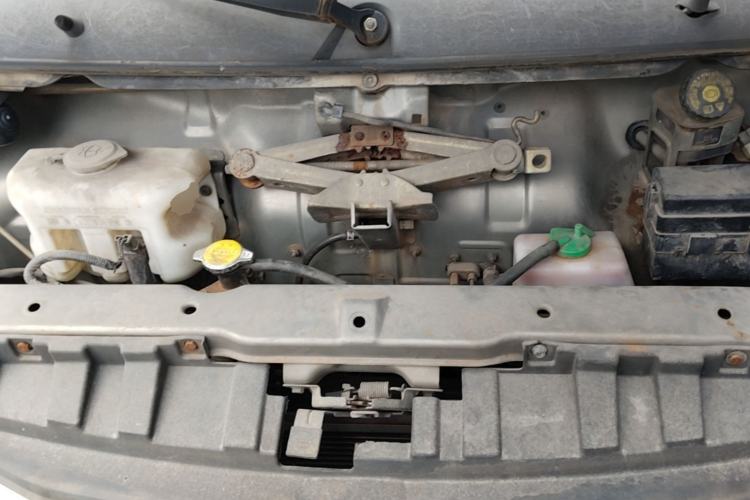 Used CHANGAN KAICHENG Star 7 2014 1.4L Base Version E14V Engine Bay