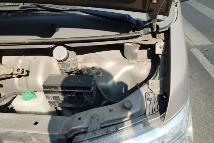 Used CHANGAN KAICHENG Star 7 2014 1.4L Elite Version E14V Engine Bay Left