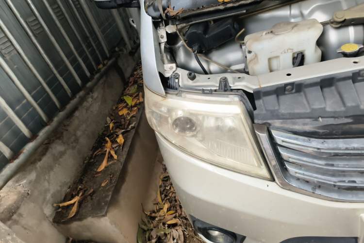 Used CHANGAN KAICHENG Star 7 2014 1.4L Base Version E14V Right Front Headlight