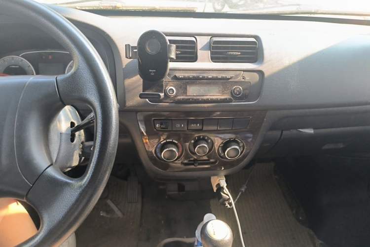 Used CHANGAN KAICHENG Star 7 2014 1.4L Base Version E14V Audio And AC Panel