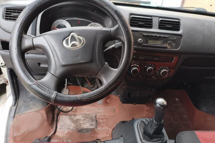 Used CHANGAN KAICHENG Star 7 2014 1.4L Base Version E14V Center Console