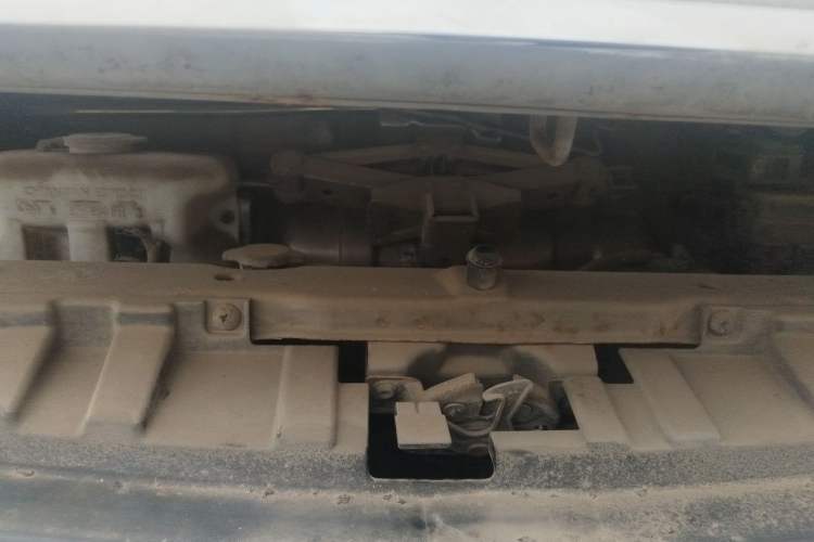 Used CHANGAN KAICHENG Star 7 2014 1.4L Base Version E14V Engine Bay