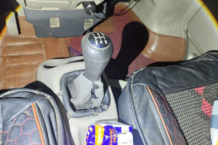 Used CHANGAN KAICHENG Star 7 2014 1.4L Elite Version E14V Gear Lever