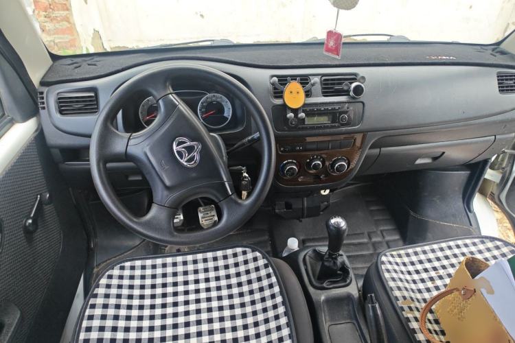 Used CHANGAN KAICHENG Star 7 2014 1.4L Base Version E14V Center Console