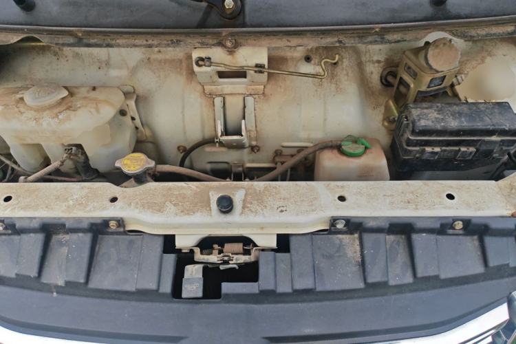 Used CHANGAN KAICHENG Star 7 2014 1.4L Base Version E14V Engine Bay