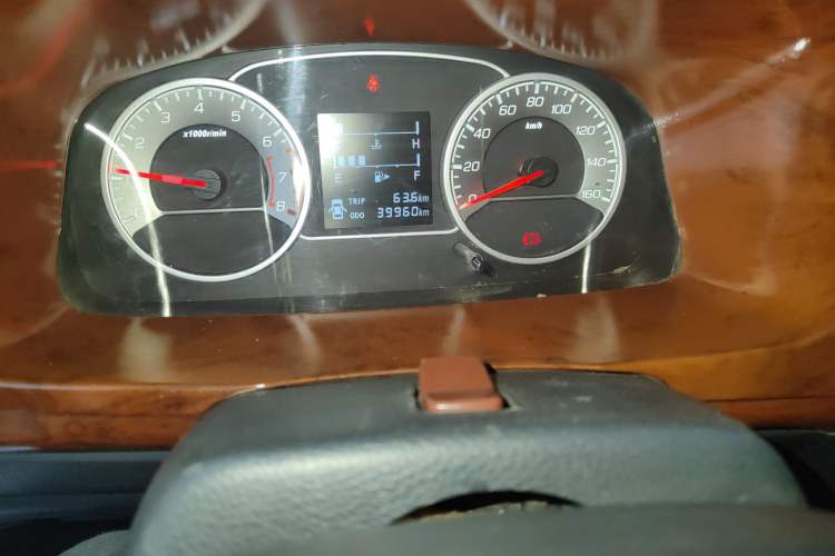 Used CHANGAN KAICHENG Star 7 2014 1.4L Base Version E14V Odometer Close Up