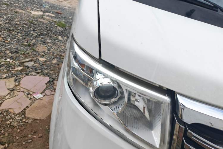 Used CHANGAN KAICHENG Star 7 2014 1.4L Base Version E14V Right Front Headlight