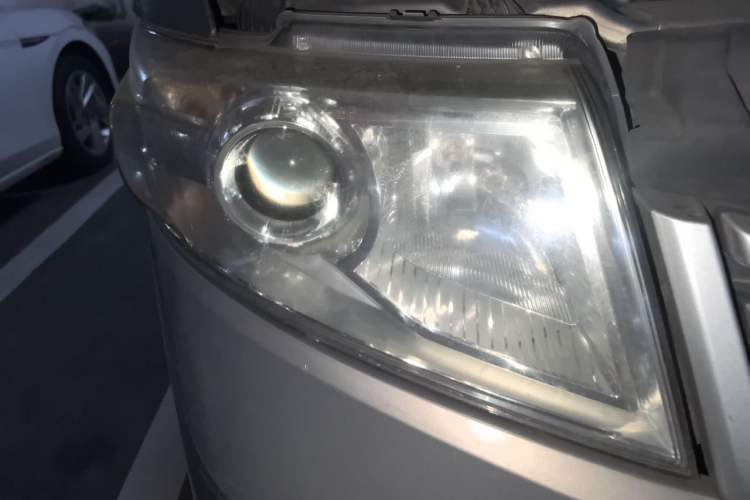 Used CHANGAN KAICHENG Star 7 2014 1.4L Base Version E14V Right Front Headlight