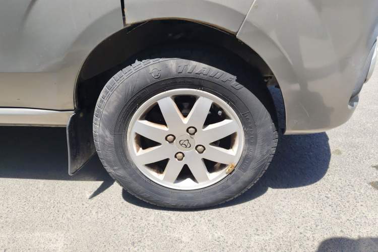 Used CHANGAN KAICHENG Star 7 2014 1.4L Comfort Edition E14V Right Front Wheel Hub