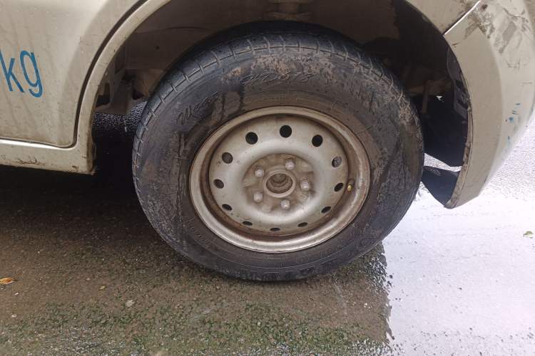 Used CHANGAN KAICHENG Star 9 2020 1.5L Basic Van Transporter 2 Seats China VI Standard DAM15KR Right Front Wheel Hub