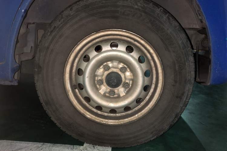 Used CHANGAN KAICHENG Star 9 2015 1.5L Base Version 4G15S Right Front Wheel Hub