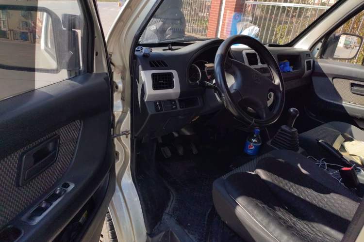 Used CHANGAN KAICHENG Star 9 2015 1.5L Base Version 4G15S Driver Seat
