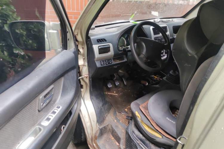 Used CHANGAN KAICHENG Star 9 2015 1.5L Base Version 4G15S Driver Seat