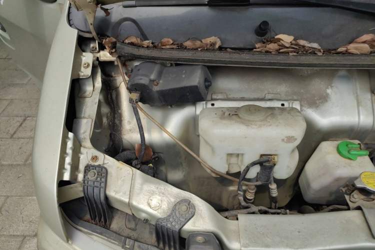 Used CHANGAN KAICHENG Star 9 2015 1.5L Base Version 4G15S Engine Bay Right