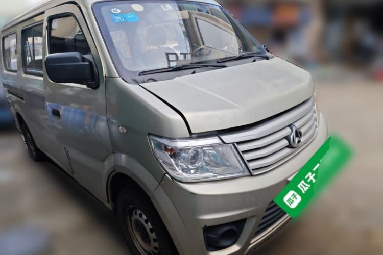 Used CHANGAN KAICHENG Star 9 2015 1.5L Base Version 4G15S Front Right 45 Deg