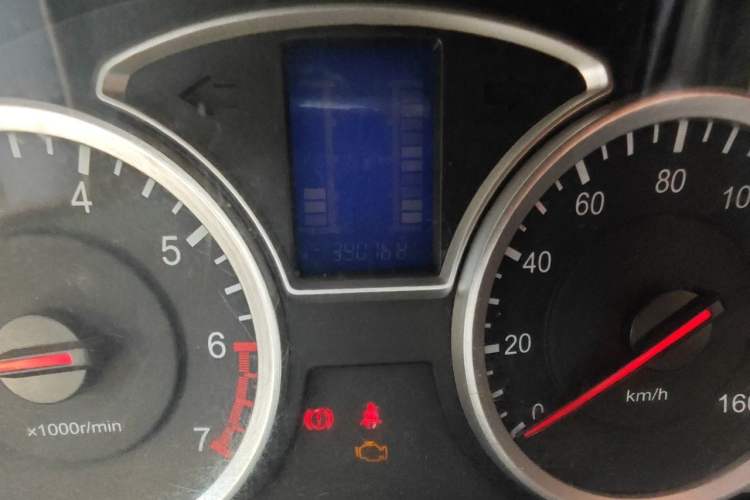 Used CHANGAN KAICHENG Star 9 2015 1.5L Base Version 4G15S Odometer Close Up