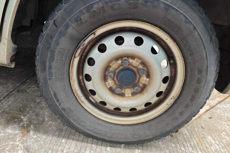 Used CHANGAN KAICHENG Star 9 2015 1.5L Base Version 4G15S Right Front Wheel Hub