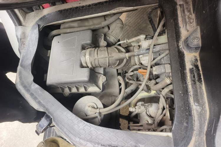 Used CHANGAN KAICHENG Star 9 2015 1.5L Base Version 4G15S Engine Bay Right