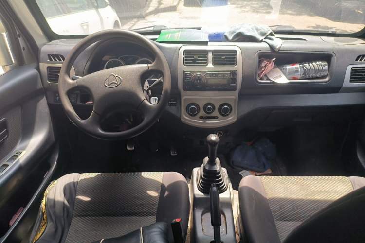 Used CHANGAN KAICHENG Star 9 2015 1.5L Base Version 4G15S Center Console