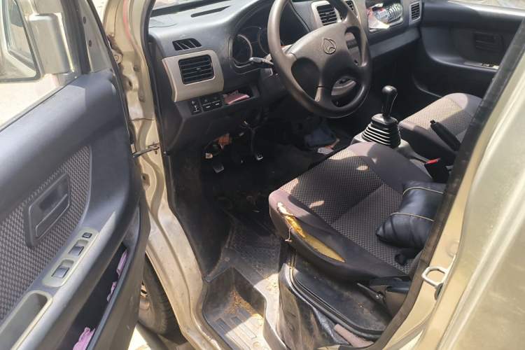 Used CHANGAN KAICHENG Star 9 2015 1.5L Base Version 4G15S Driver Seat