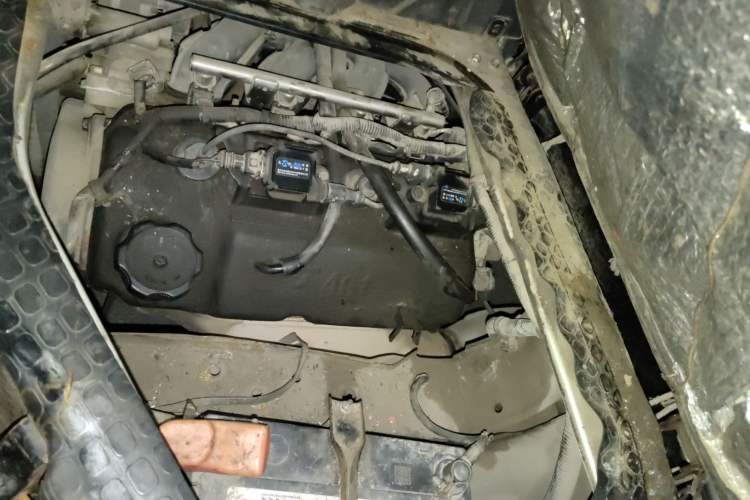 Used CHANGAN KAICHENG Star 9 2015 1.5L Base Version 4G15S Engine Bay Left