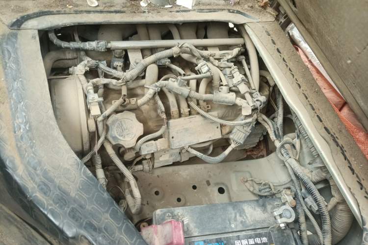 Used CHANGAN KAICHENG Star 9 2015 1.5L CNG Base Version 4G15S Engine Bay
