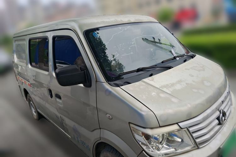 Used CHANGAN KAICHENG Star 9 2015 1.5L Base Version 4G15S Front Right 45 Deg
