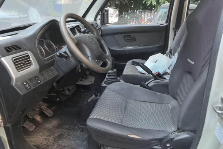 Used CHANGAN KAICHENG Star 9 2015 1.5L Base Version 4G15S Left Front Seat