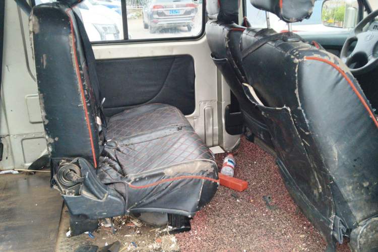 Used CHANGAN KAICHENG Star 9 2015 1.5L Base Version 4G15S Left Rear Seat