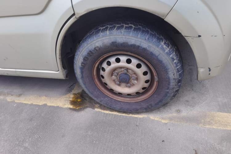 Used CHANGAN KAICHENG Star 9 2015 1.5L Base Version 4G15S Right Front Wheel Hub