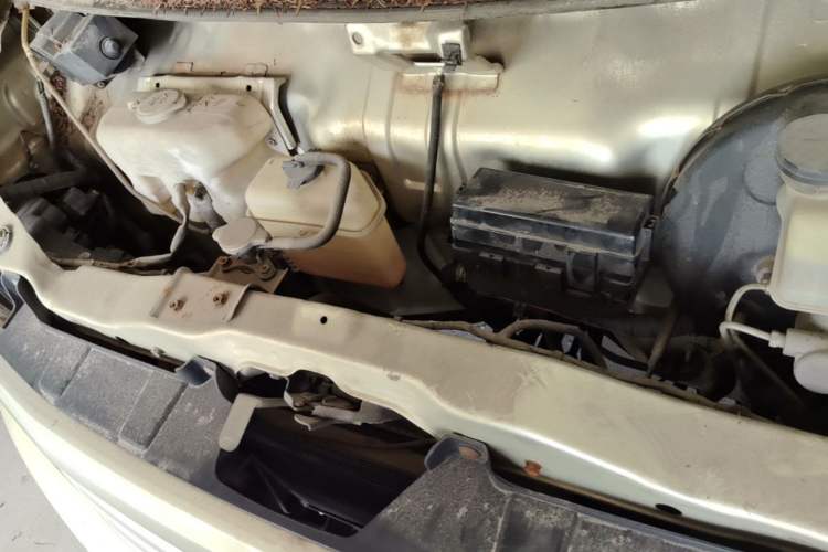 Used CHANGAN KAICHENG Star 9 2015 1.5L Base Version 4G15S Engine Bay